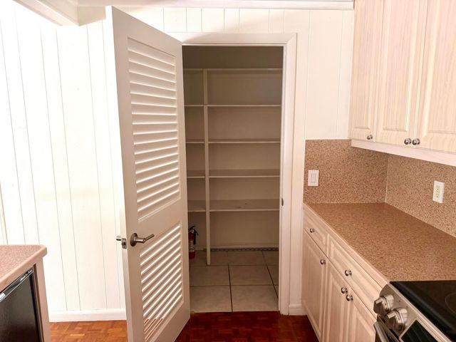 2015 Notre Dame Drive, Lake Worth Beach, FL 33460