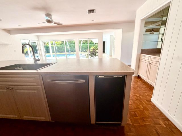 2015 Notre Dame Drive, Lake Worth Beach, FL 33460