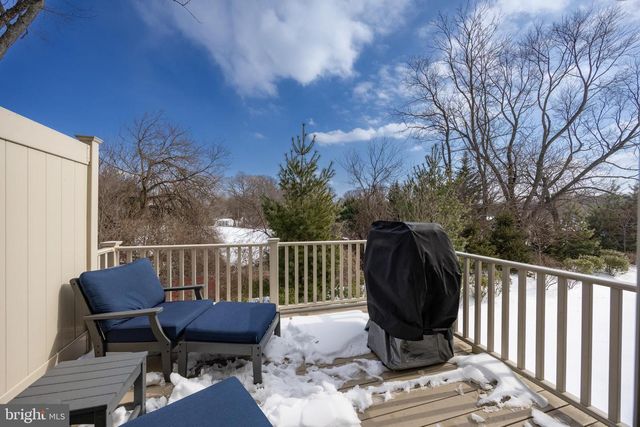 235 KESTREL CT, Kennett Square, PA 19348