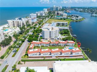 3070 Gulf Shore BLVD N # A201, Naples, FL 34103