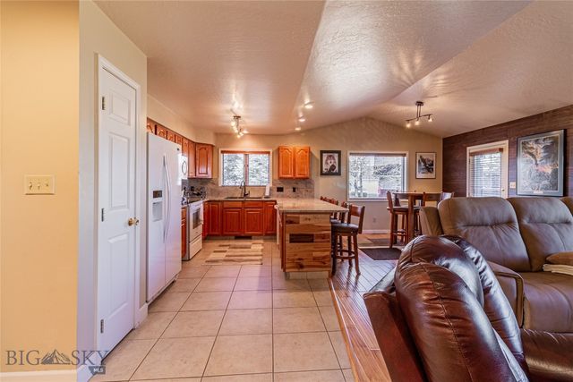 220 Aspen Loop, Butte, MT 59701