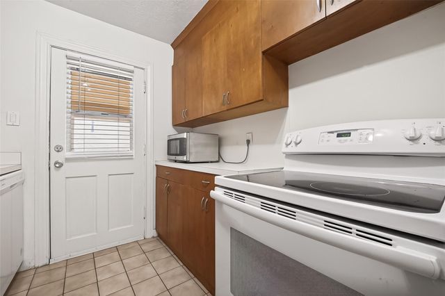 609 Cortlandt Street 3, Houston, TX 77007