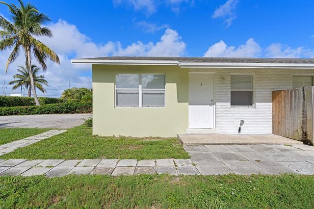 615 NE 7th Avenue, Boynton Beach, FL 33435