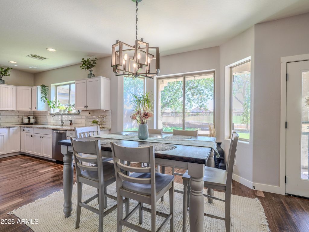 Image 19 of property listing at 21309 E VIA DEL RANCHO Road, Queen Creek, AZ 85142