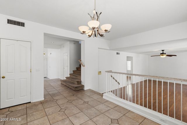 6738 W WAHALLA Lane, Glendale, AZ 85308