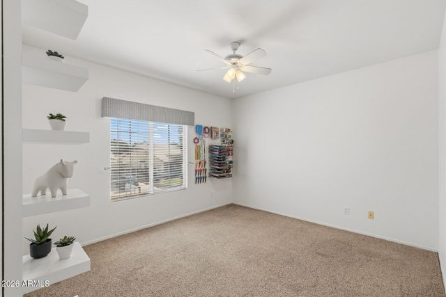 6738 W WAHALLA Lane, Glendale, AZ 85308