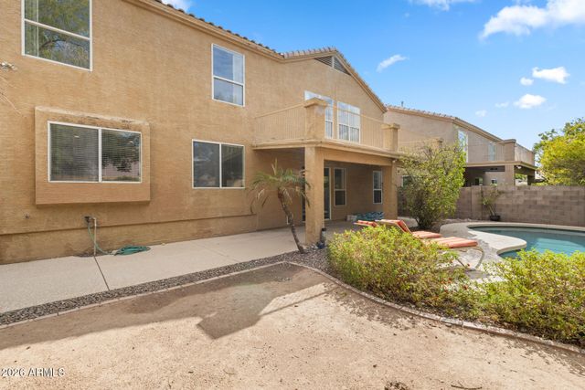 6738 W WAHALLA Lane, Glendale, AZ 85308