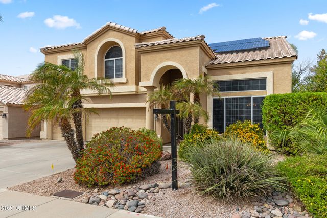 6738 W WAHALLA Lane, Glendale, AZ 85308
