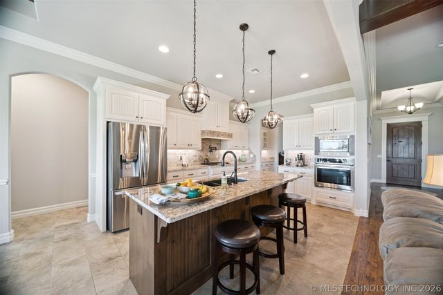 8308 N 152nd East Avenue, Owasso, OK 74055