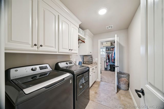 8308 N 152nd East Avenue, Owasso, OK 74055