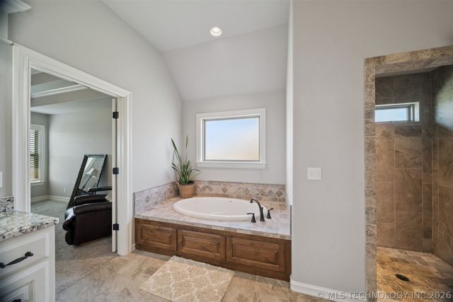 8308 N 152nd East Avenue, Owasso, OK 74055