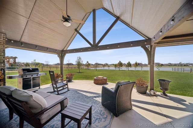 8308 N 152nd East Avenue, Owasso, OK 74055