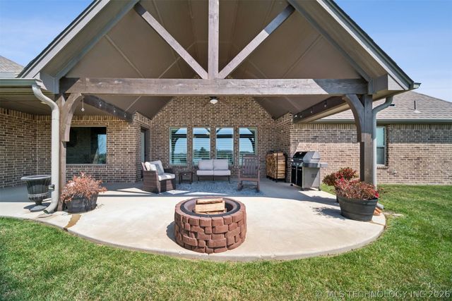 8308 N 152nd East Avenue, Owasso, OK 74055