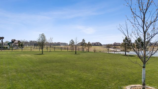 8308 N 152nd East Avenue, Owasso, OK 74055