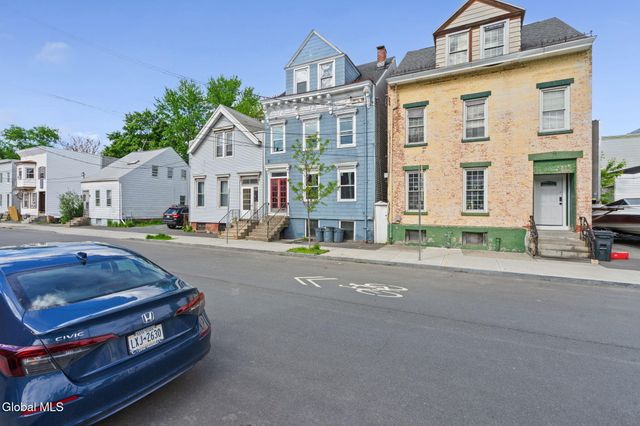 5 West Street, Albany, NY 12206