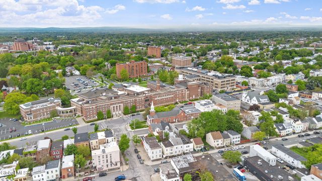 5 West Street, Albany, NY 12206