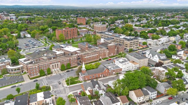 5 West Street, Albany, NY 12206