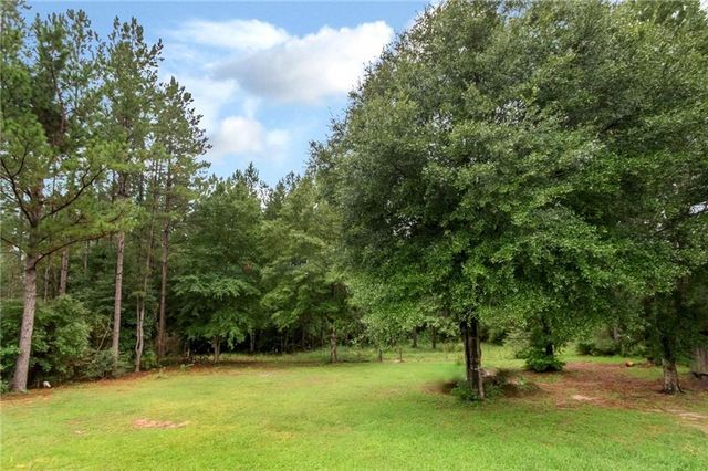 12185 Turnerville Farms Court, Chunchula, AL 36521