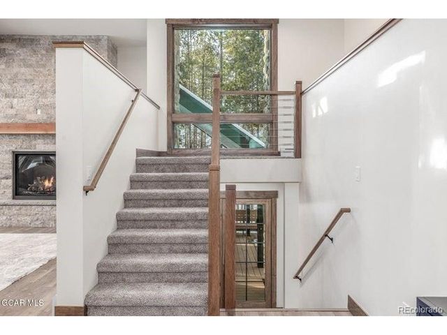 589 Hughes Ave, Fraser, CO 80442