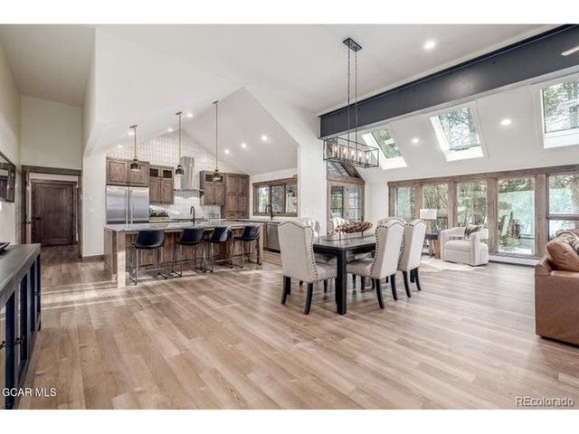 589 Hughes Ave, Fraser, CO 80442