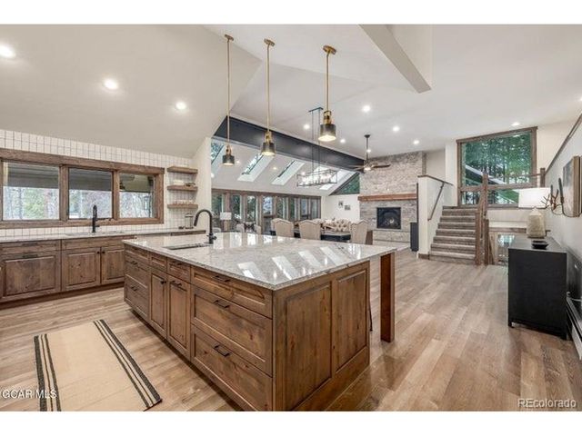 589 Hughes Ave, Fraser, CO 80442