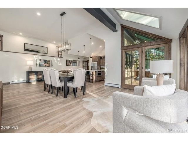 589 Hughes Ave, Fraser, CO 80442