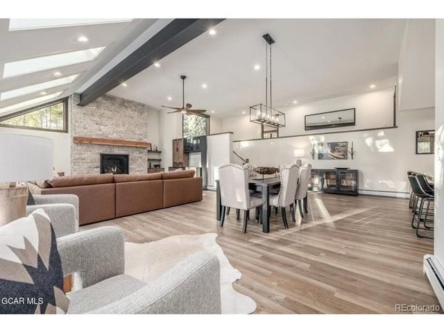 589 Hughes Ave, Fraser, CO 80442