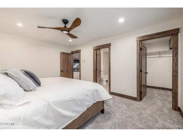 589 Hughes Ave, Fraser, CO 80442