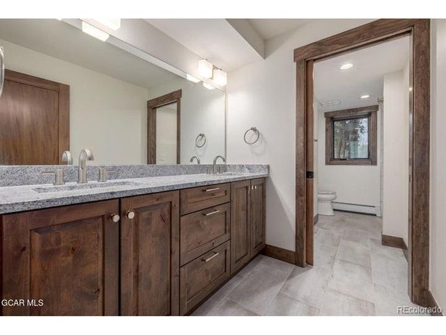 589 Hughes Ave, Fraser, CO 80442