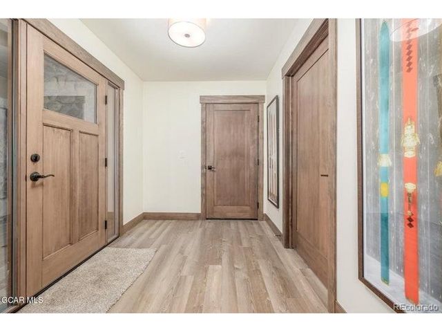 589 Hughes Ave, Fraser, CO 80442