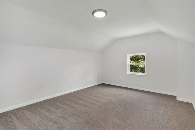 46 Chestnut St Pl, East Longmeadow, MA 01028