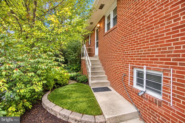 1328 30TH ST SE, Washington, DC 20020