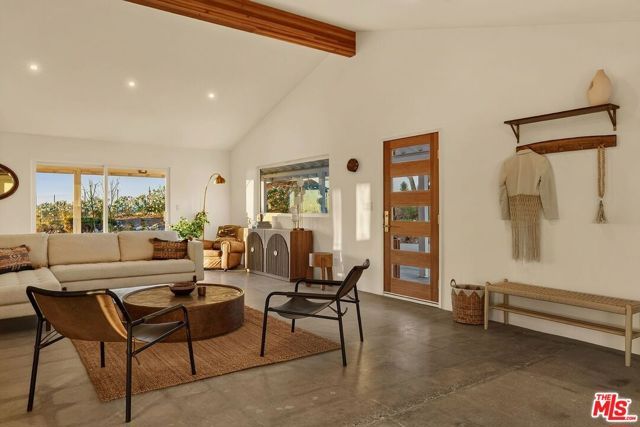 55522 Chaparral Road, Yucca Valley, CA 92284