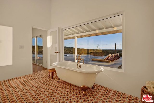 55522 Chaparral Road, Yucca Valley, CA 92284