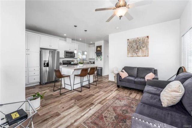 8086 Mission Blvd 11, Jurupa Valley, CA 92509