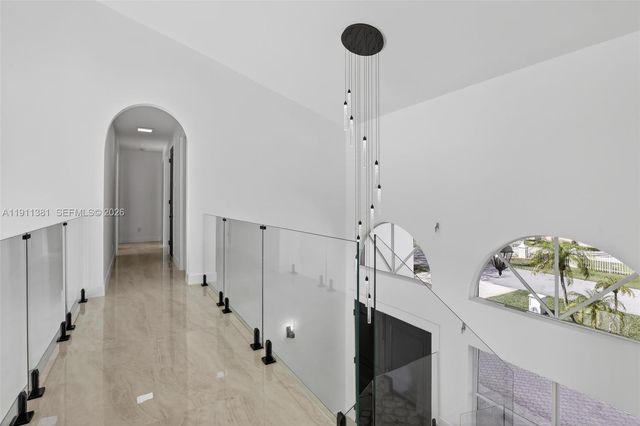 12360 SW 1st St, Plantation, FL 33325