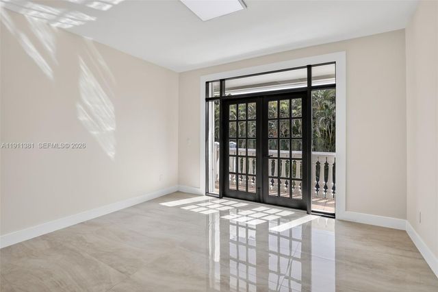 12360 SW 1st St, Plantation, FL 33325