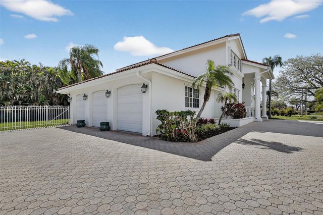 12360 SW 1st St, Plantation, FL 33325