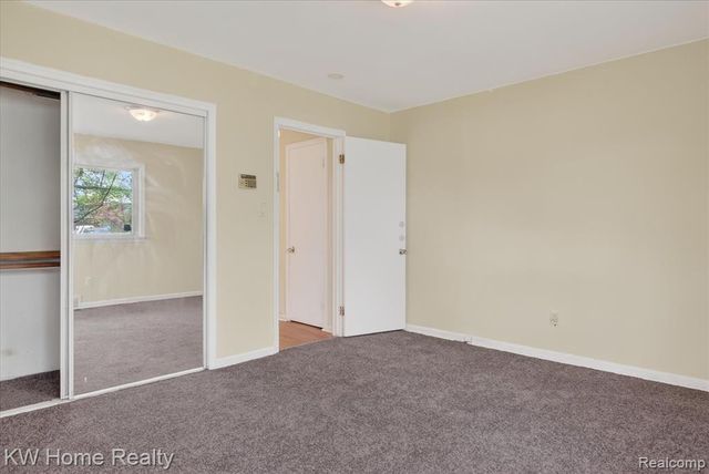 17228 Sunnybrook Drive, Southfield, MI 48076