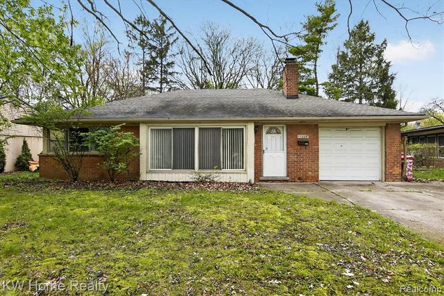 17228 Sunnybrook Drive, Southfield, MI 48076