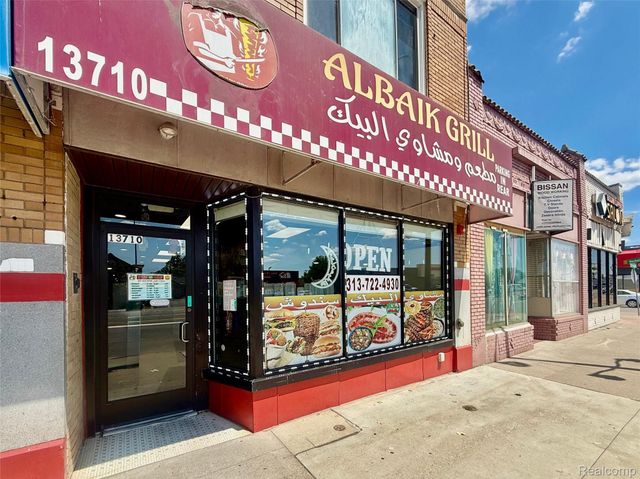 13710 W Warren Avenue, Dearborn, MI 48126