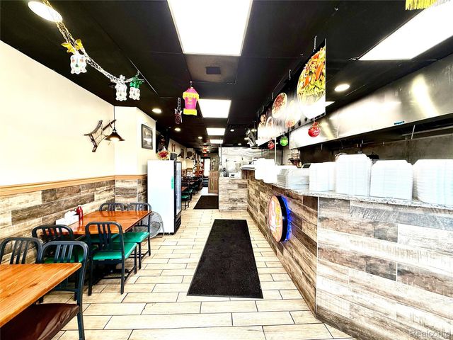 13710 W Warren Avenue, Dearborn, MI 48126