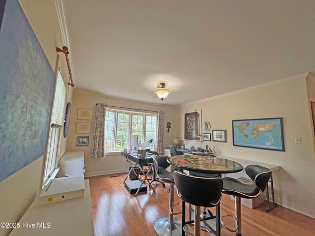 1 Village Green Circle, Southern Pines, NC 28387
