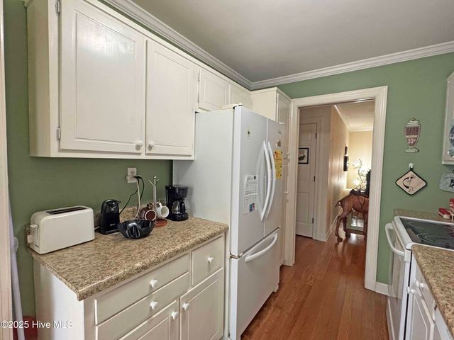 1 Village Green Circle, Southern Pines, NC 28387