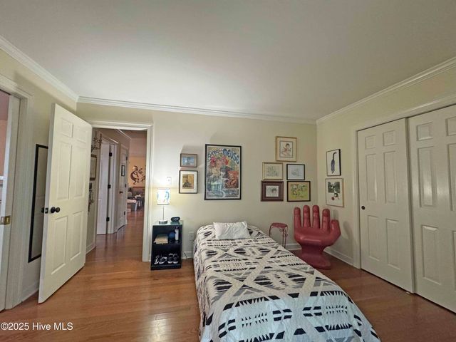 1 Village Green Circle, Southern Pines, NC 28387