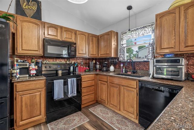 1402 Crystal Heights Road, Crystal City, MO 63019