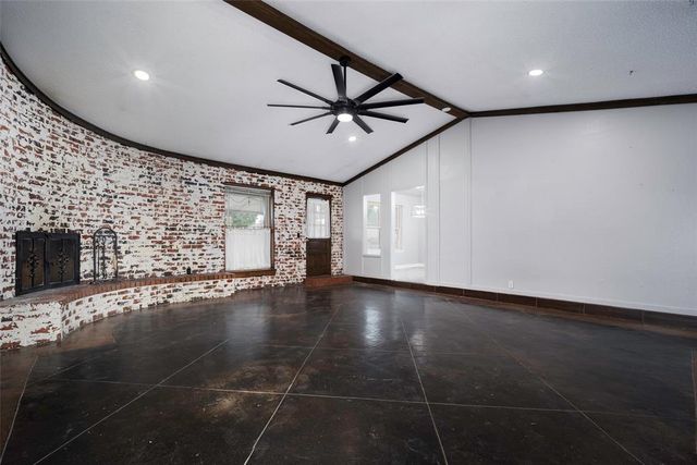 108 W Parkland Drive, Yukon, OK 73099
