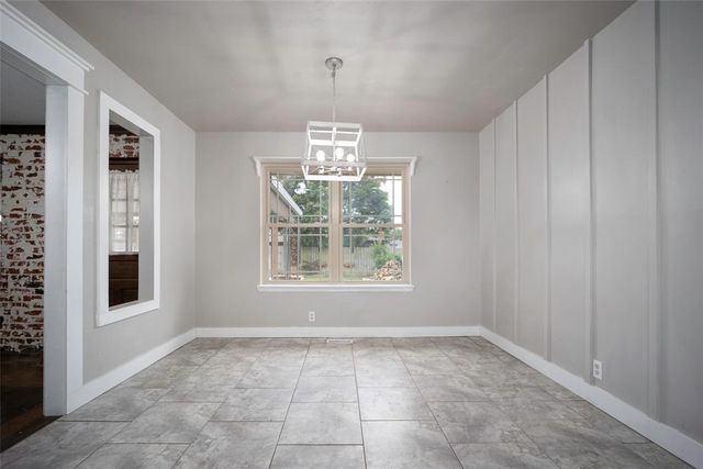 108 W Parkland Drive, Yukon, OK 73099