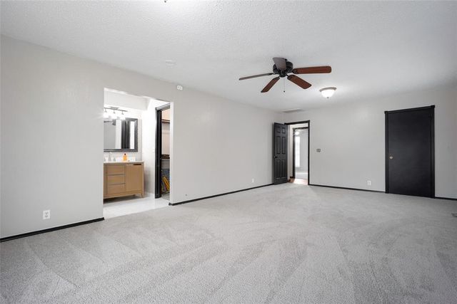 108 W Parkland Drive, Yukon, OK 73099