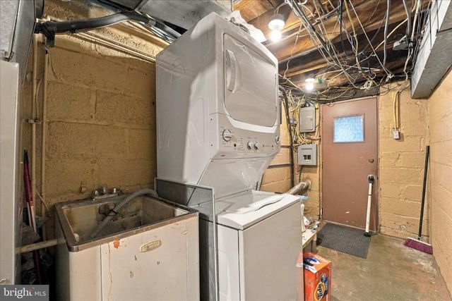3318 LANSING ST, Philadelphia, PA 19136